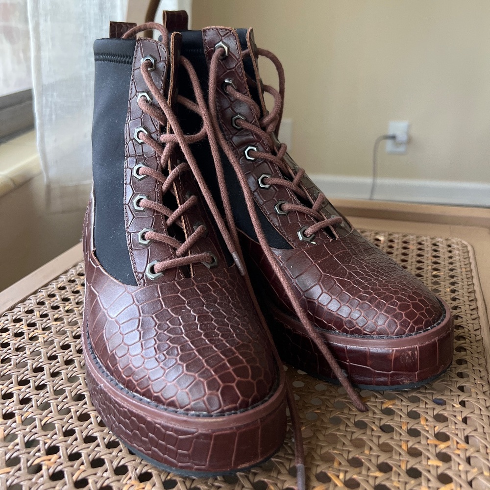 Kelsey dagger leather boots